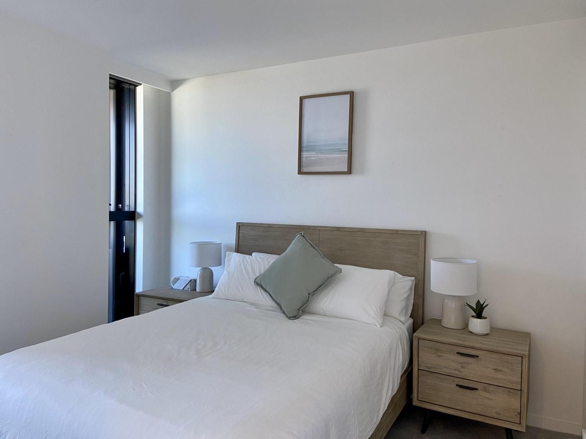 גלן וויברלי Skygarden Luxury Condo מראה חיצוני תמונה