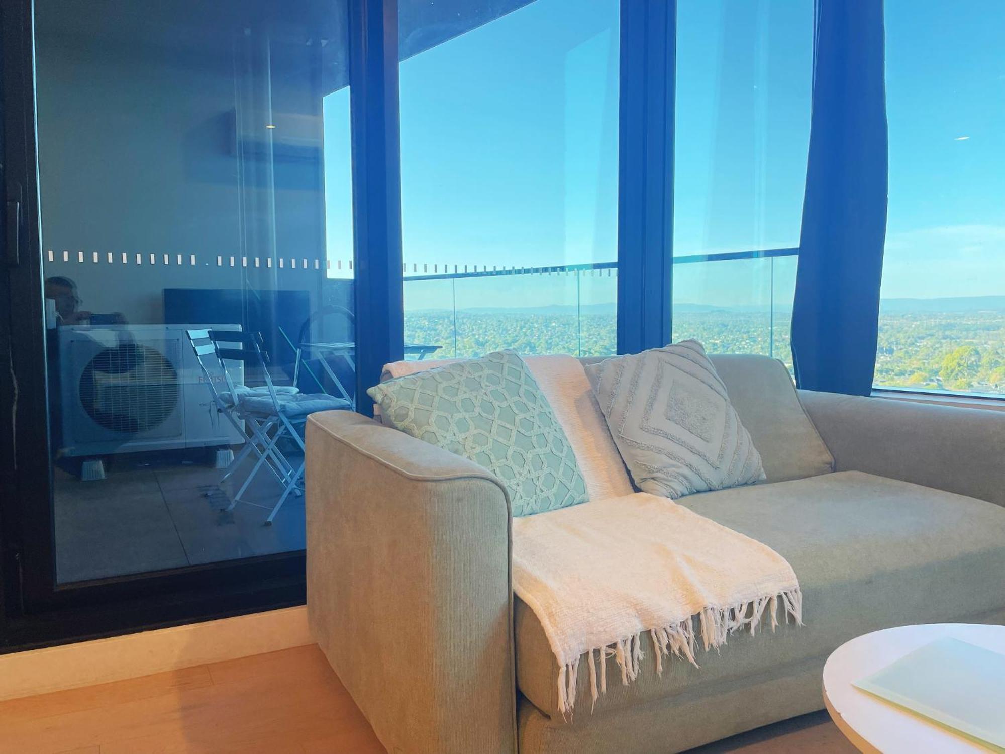 גלן וויברלי Skygarden Luxury Condo מראה חיצוני תמונה
